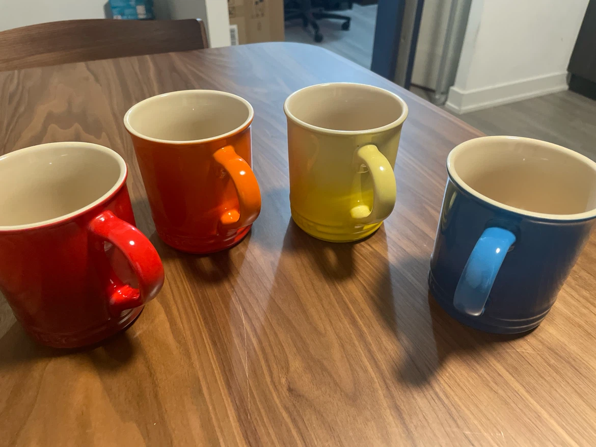 Le Creuset Stoneware Mugs Set of 4 - photo 2