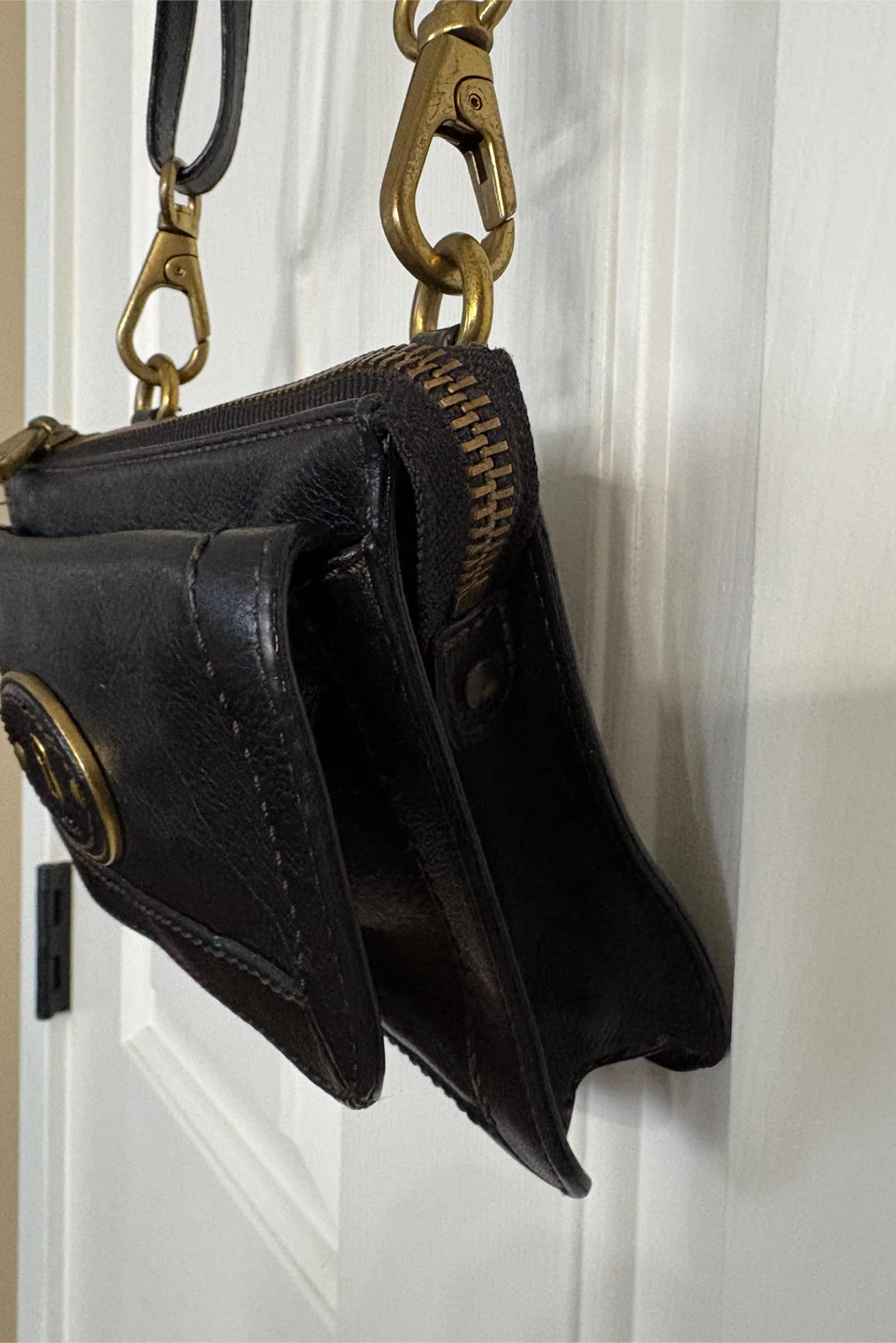 Fossil Key-Per Vintage Black Leather Crossbody Bag - photo 5
