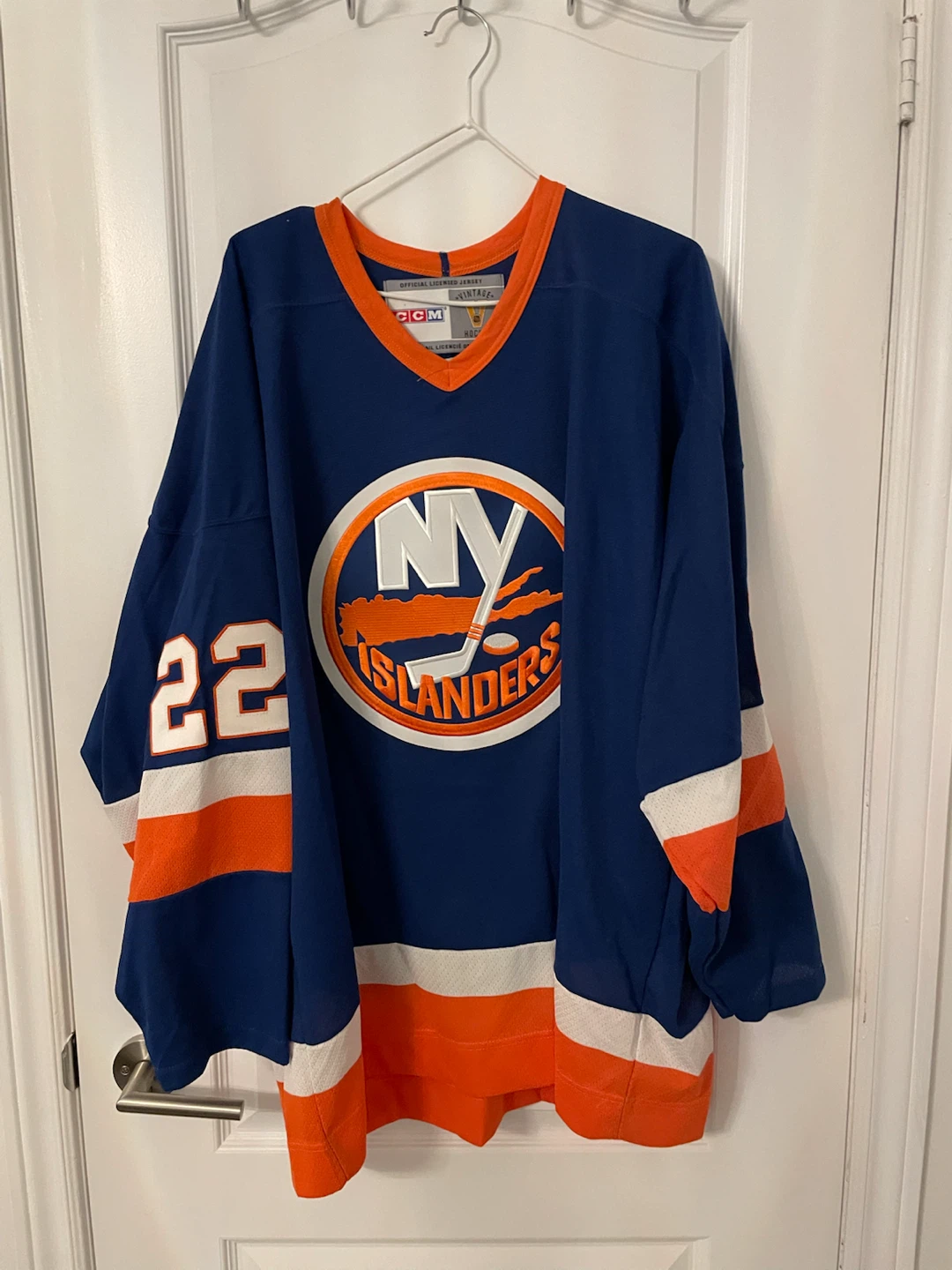 Mike Bossy New York Islanders Jersey (3) - photo 3