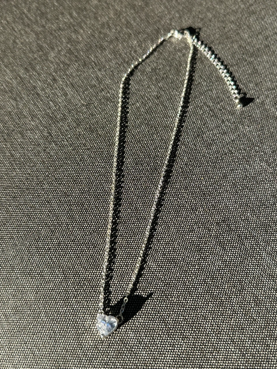 NWOT White Stone Heart Pendant Necklace - photo 3