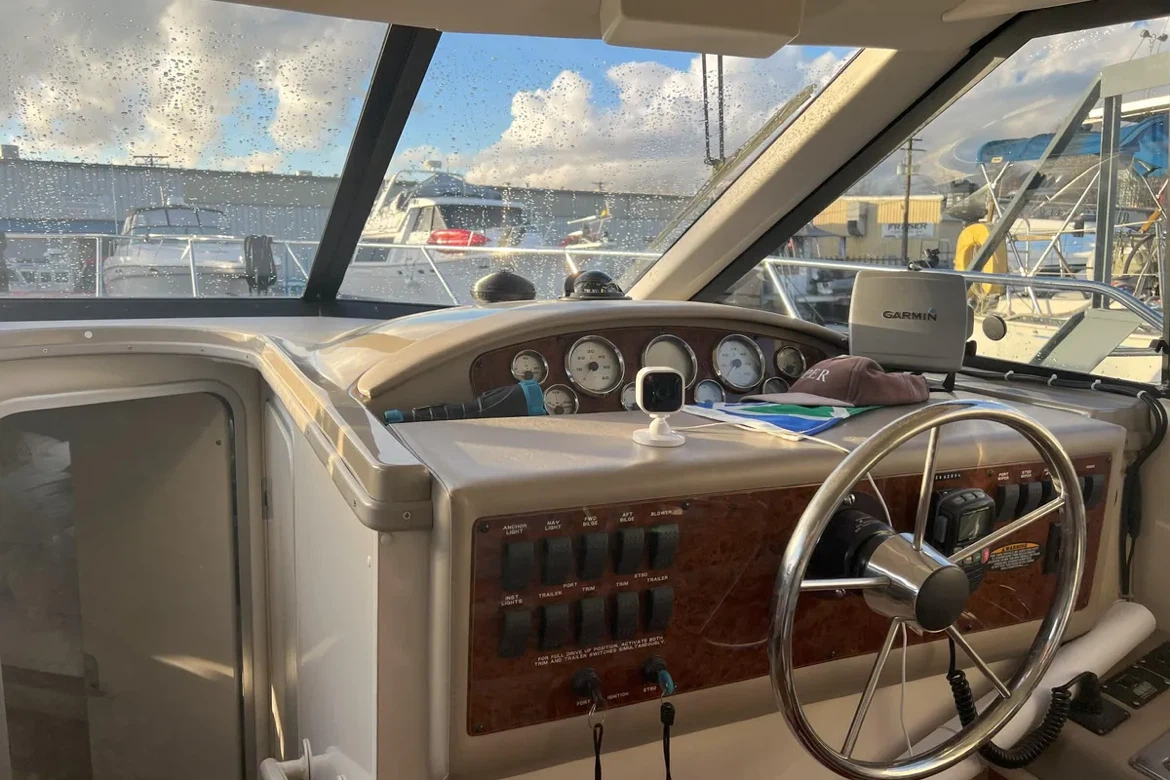 2001 Bayliner 3258 - photo 5