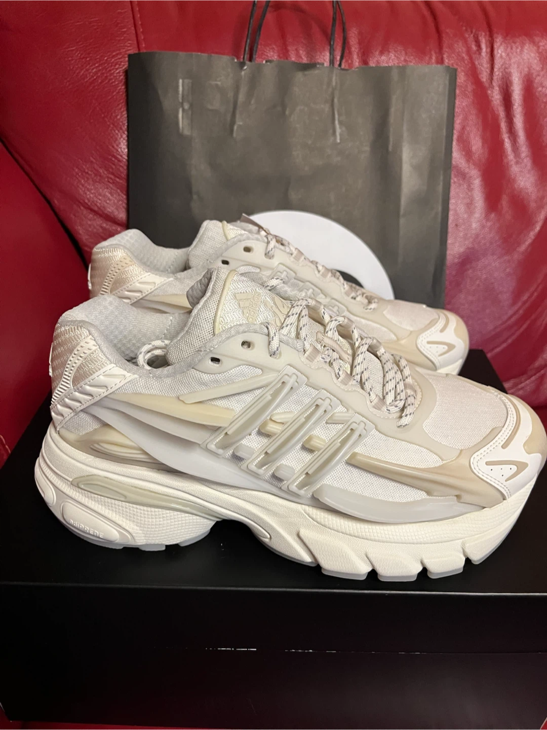 Adidas Pharell Williams Jellyfish Cream White Size 8.5 Brand New - photo 3