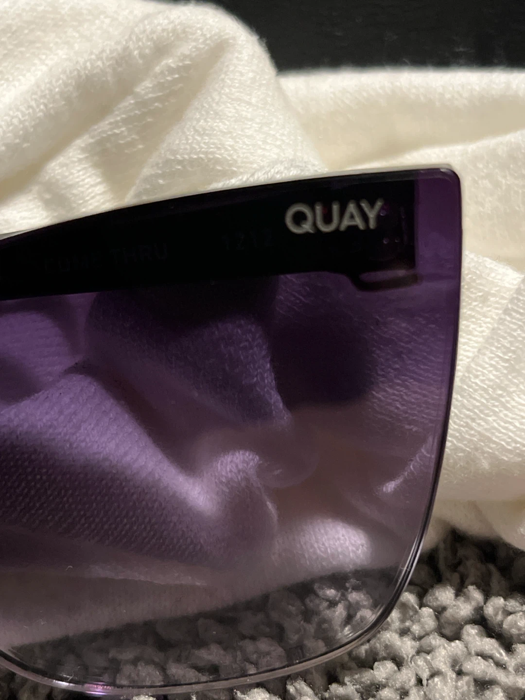 QUAY Sunglasses - photo 2