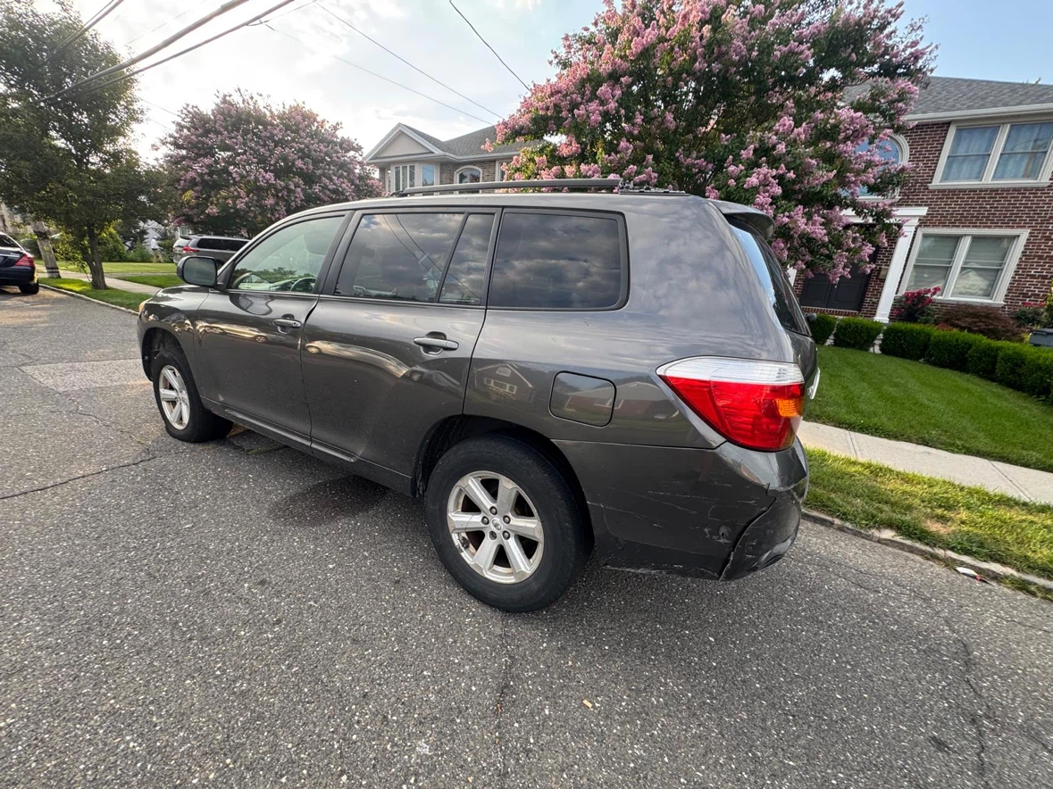 2008 Toyota Highlander - photo 2