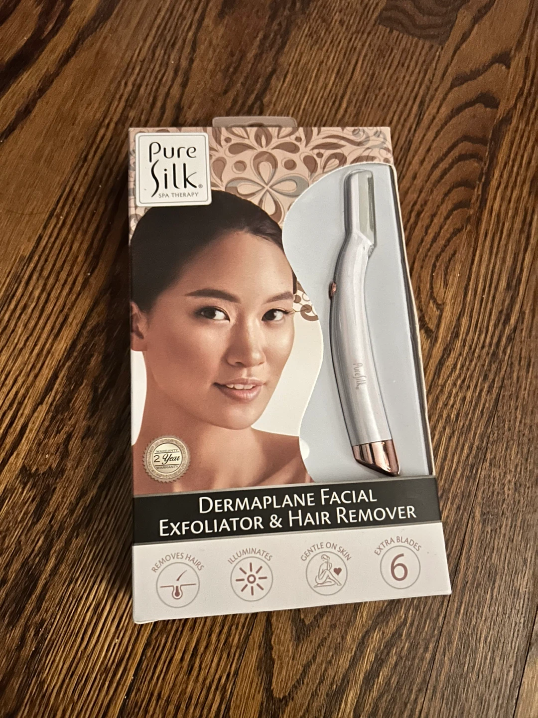 Pure Silk Dermaplane Facial Exfoliator & Hair Remover