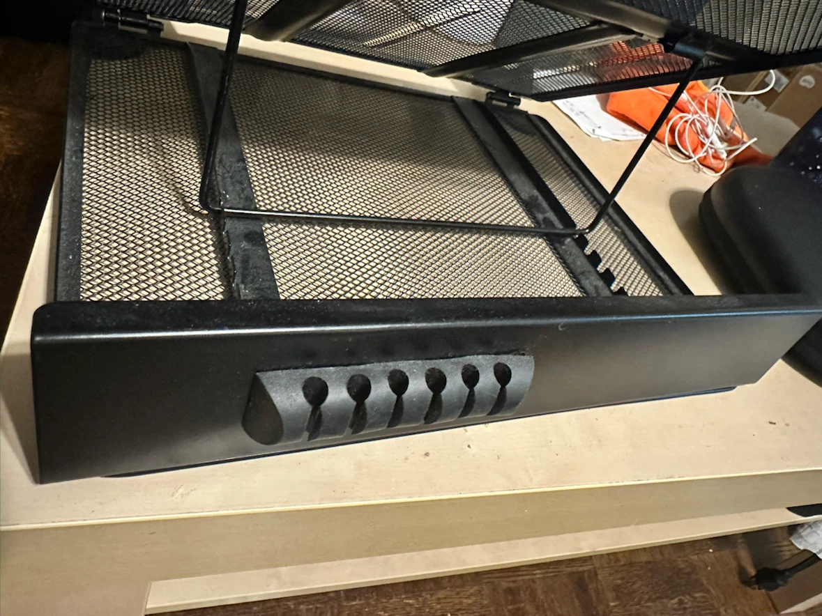 Amazon Basics Laptop Stand - photo 2