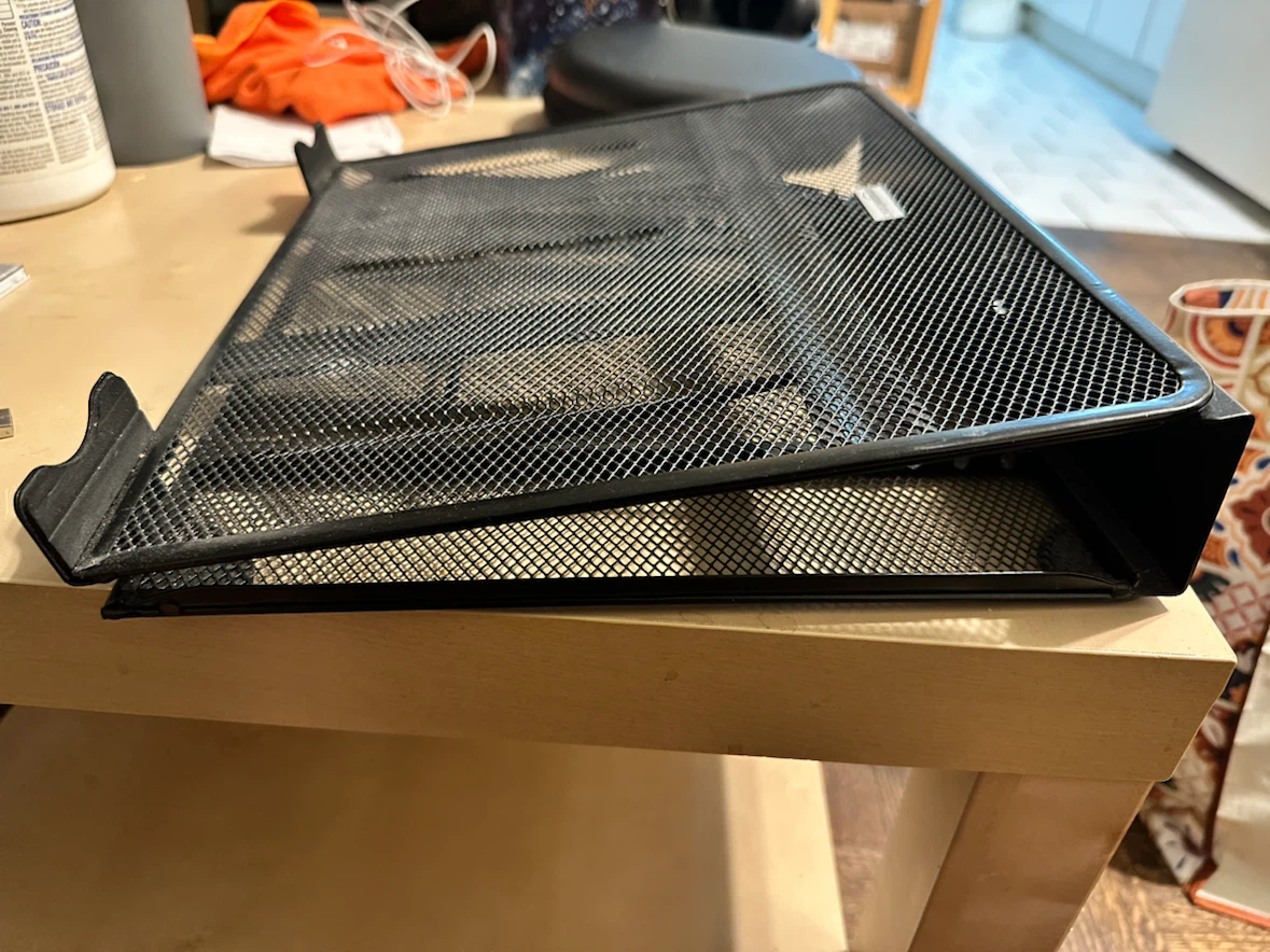Amazon Basics Laptop Stand - photo 4