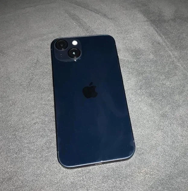 Apple iPhone 13 - photo 2
