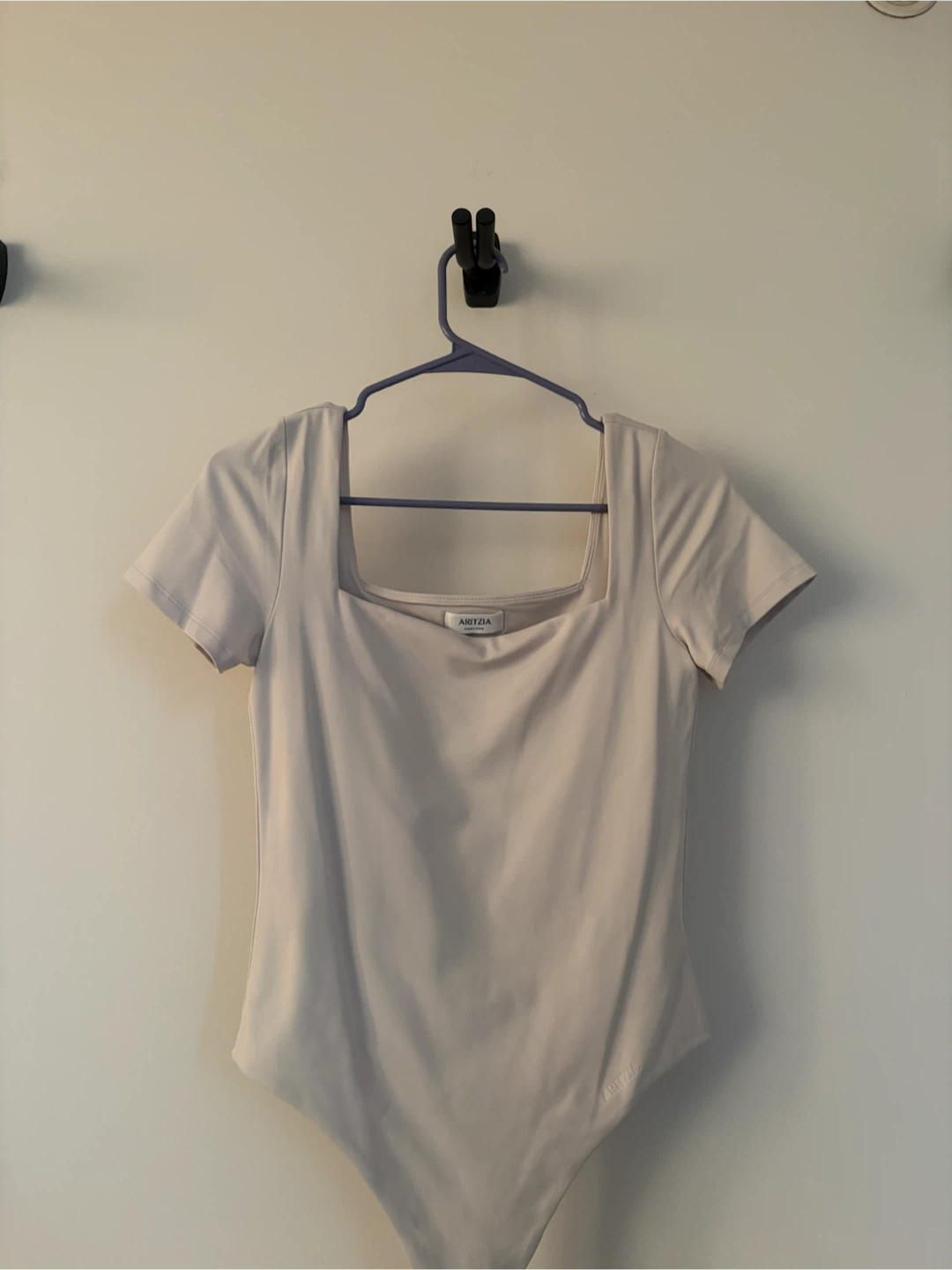 Aritzia Contour Square Neck Bodysuit