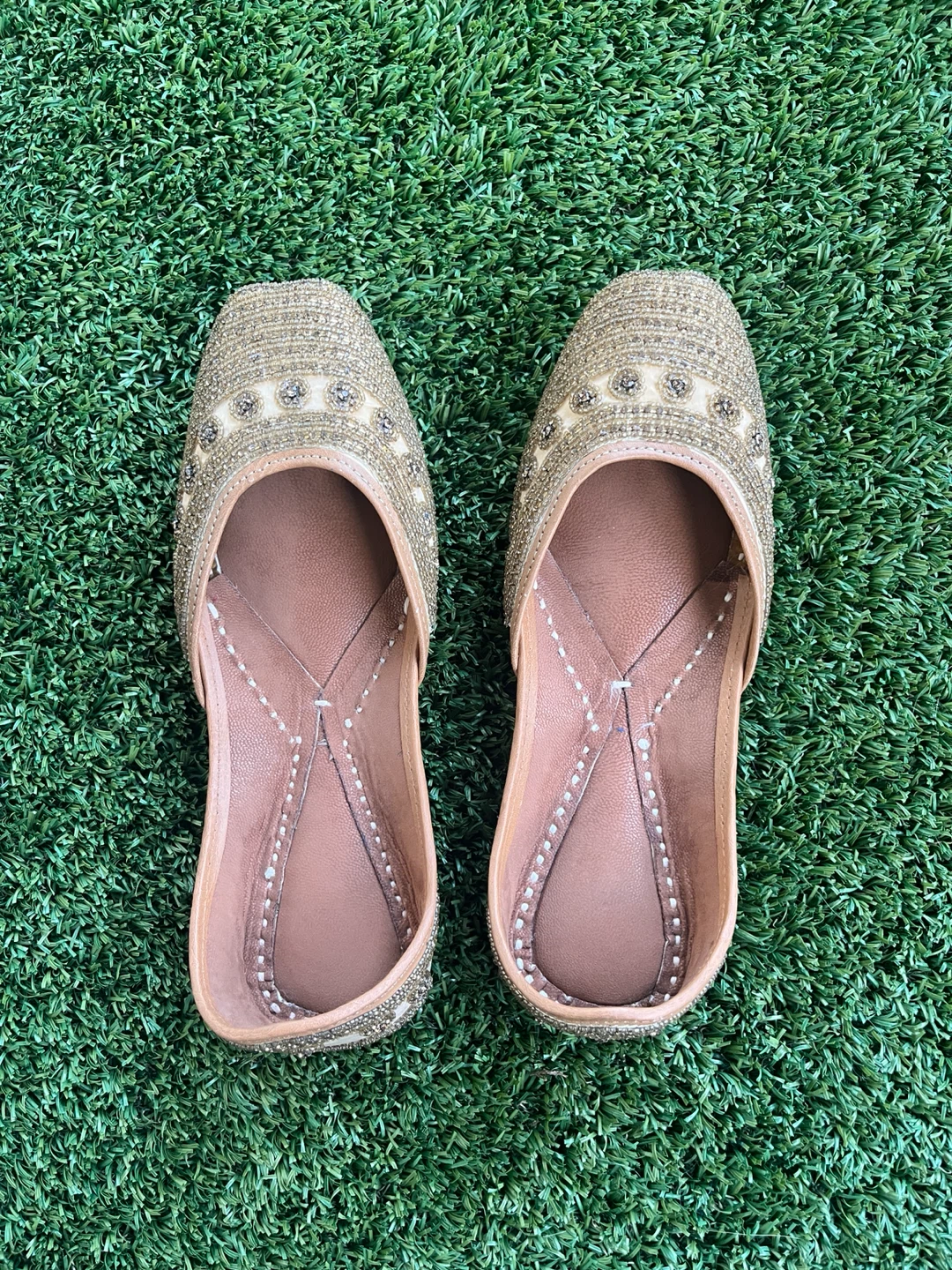 Embroidered Jutti Shoes - photo 2