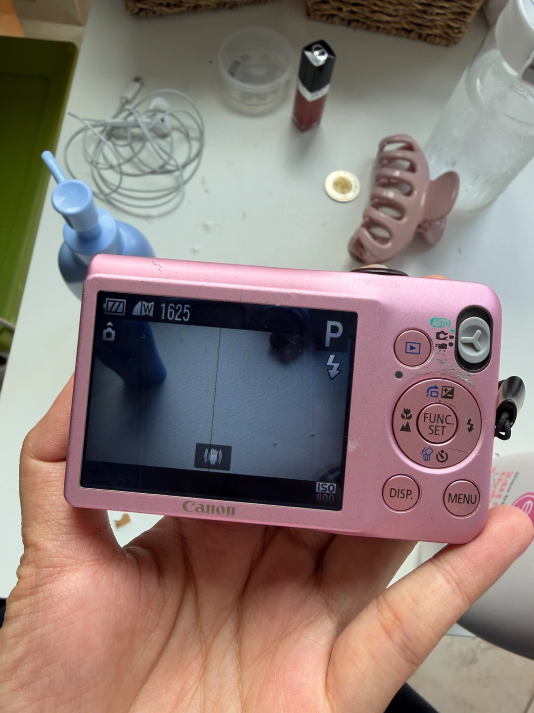 Canon IXUS 105 Pink Digital Camera - photo 2