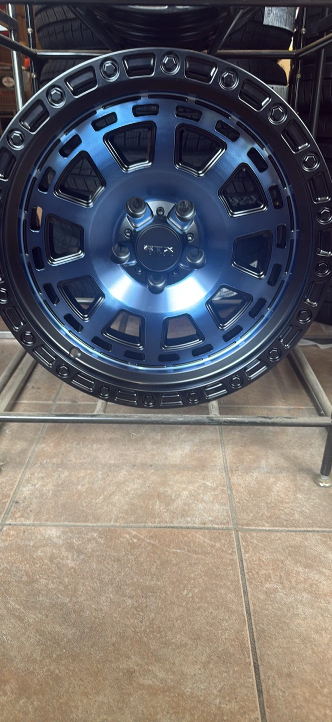 RTX Titan 18" Wheel - photo 4