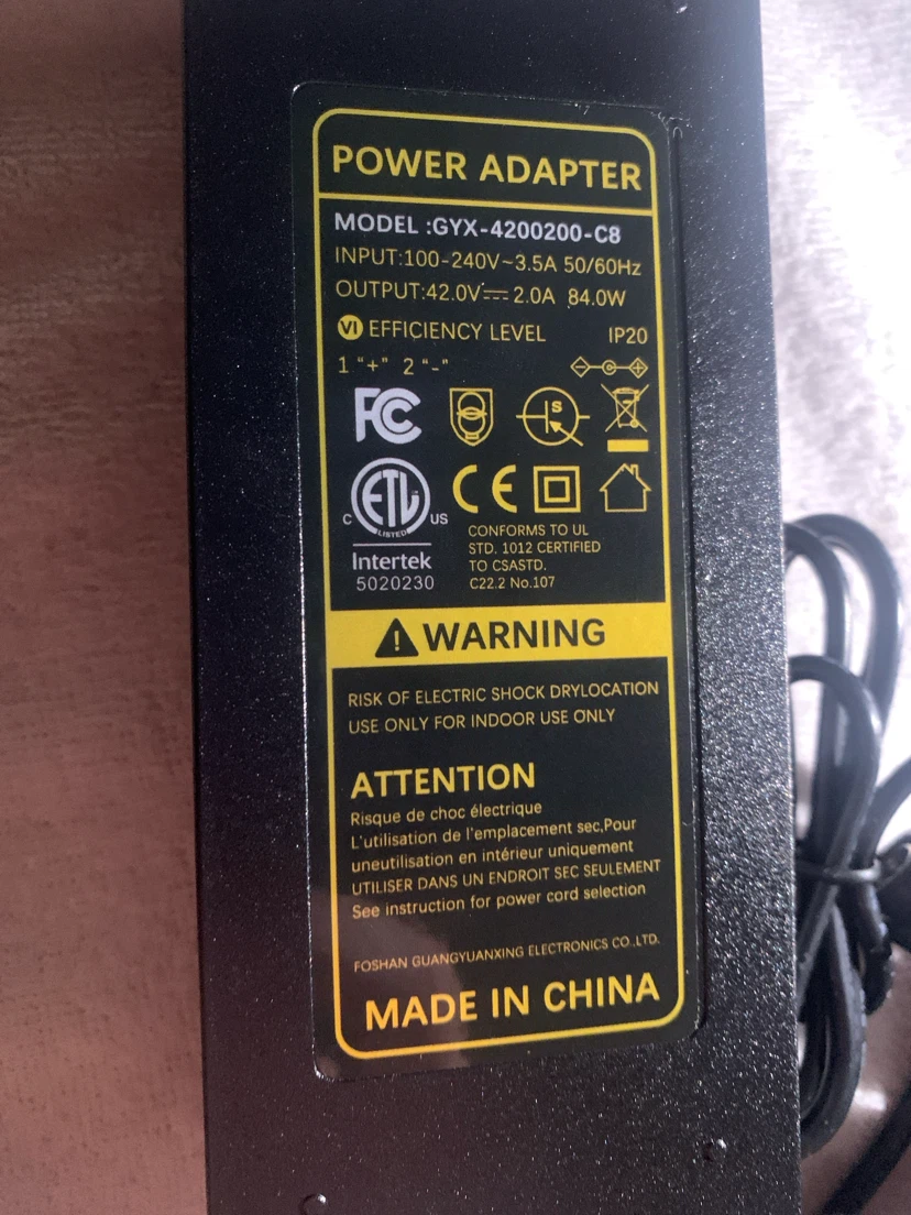 Power Adapter GYX-4200200-C8 100-240V 3.5A - photo 2