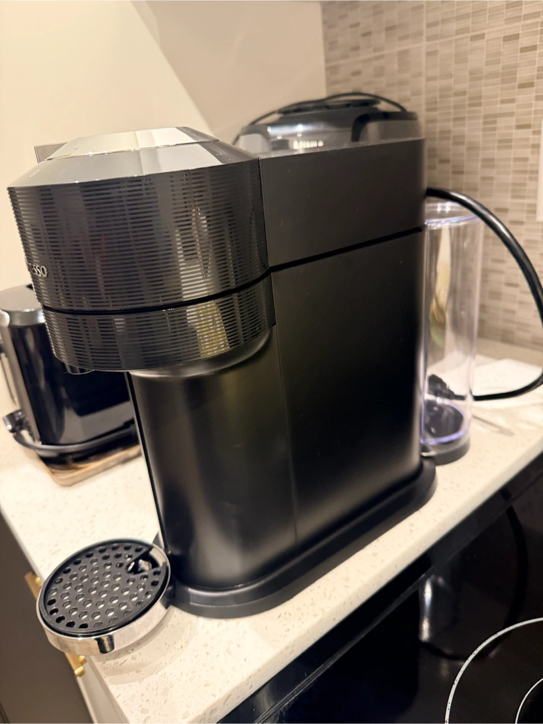 Nespresso VertuoPlus Coffee Machine - photo 3