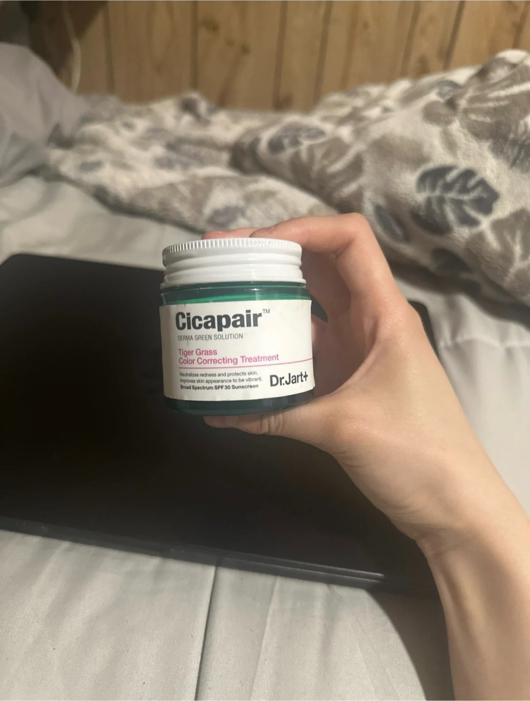 Dr. Jart+ Cicapair Tiger Grass Color Correcting Treatment SPF 30