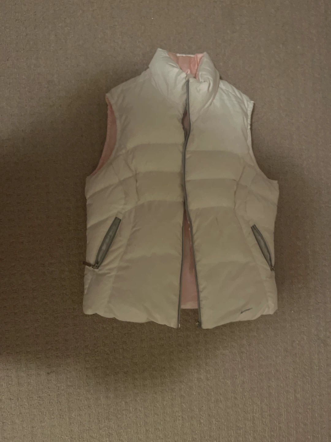 Nike vest