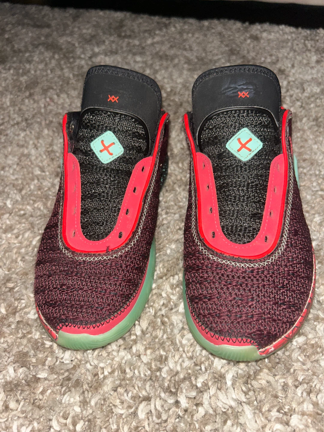 Nike Lebron Shoe - photo 2