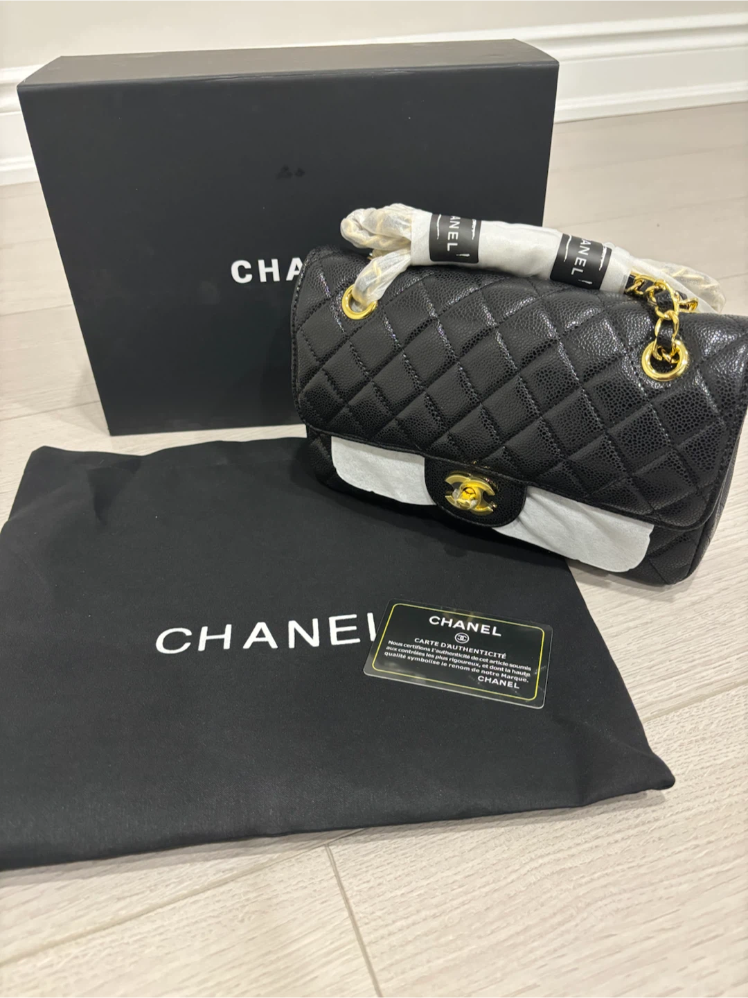 Chanel handbag purse