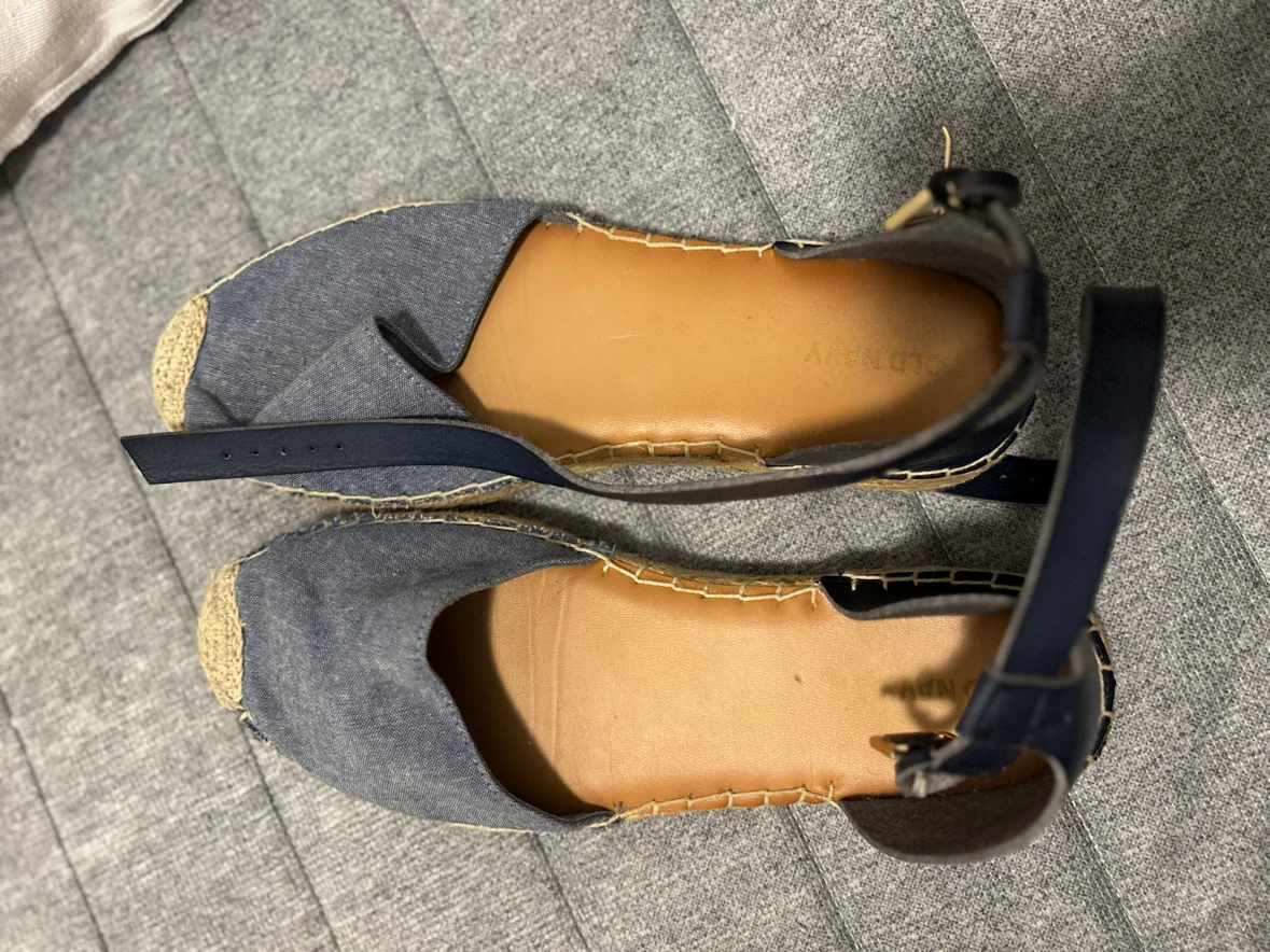 Old Navy Espadrille Flats and black Clark’s ankle boot - photo 4