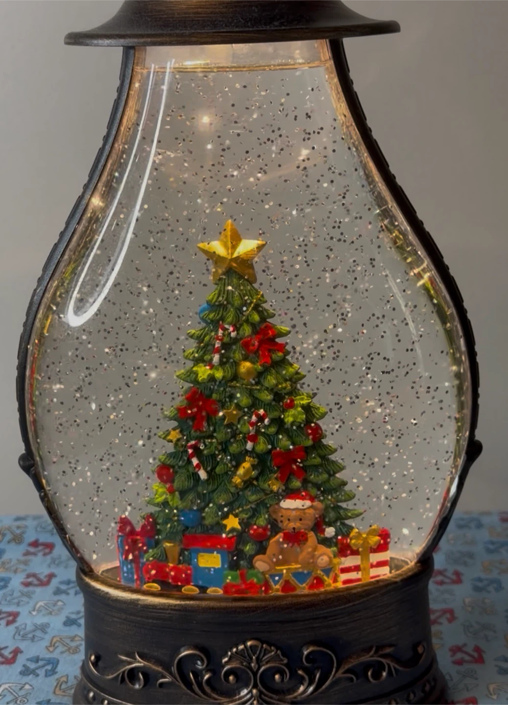 Large 40cm Christmas Lantern with Light & Swirling Glitter Snow - photo 5
