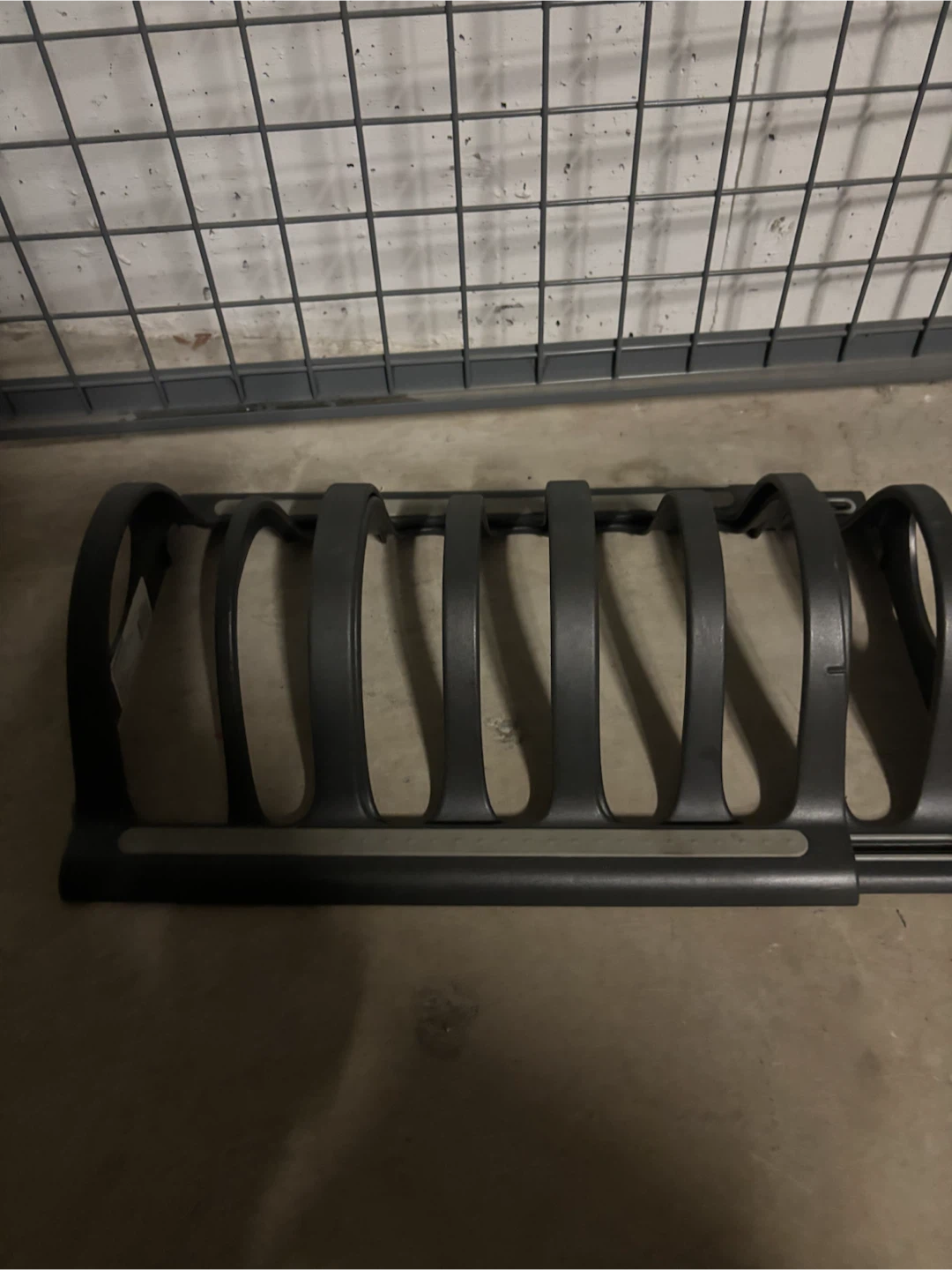 Extendable organizer rack for pan, lids and chopping boards