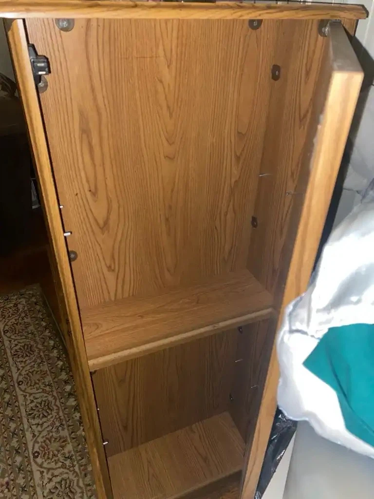 Wooden Entertainment Center w/Glass Door *LOCAL PICKUP* - photo 5