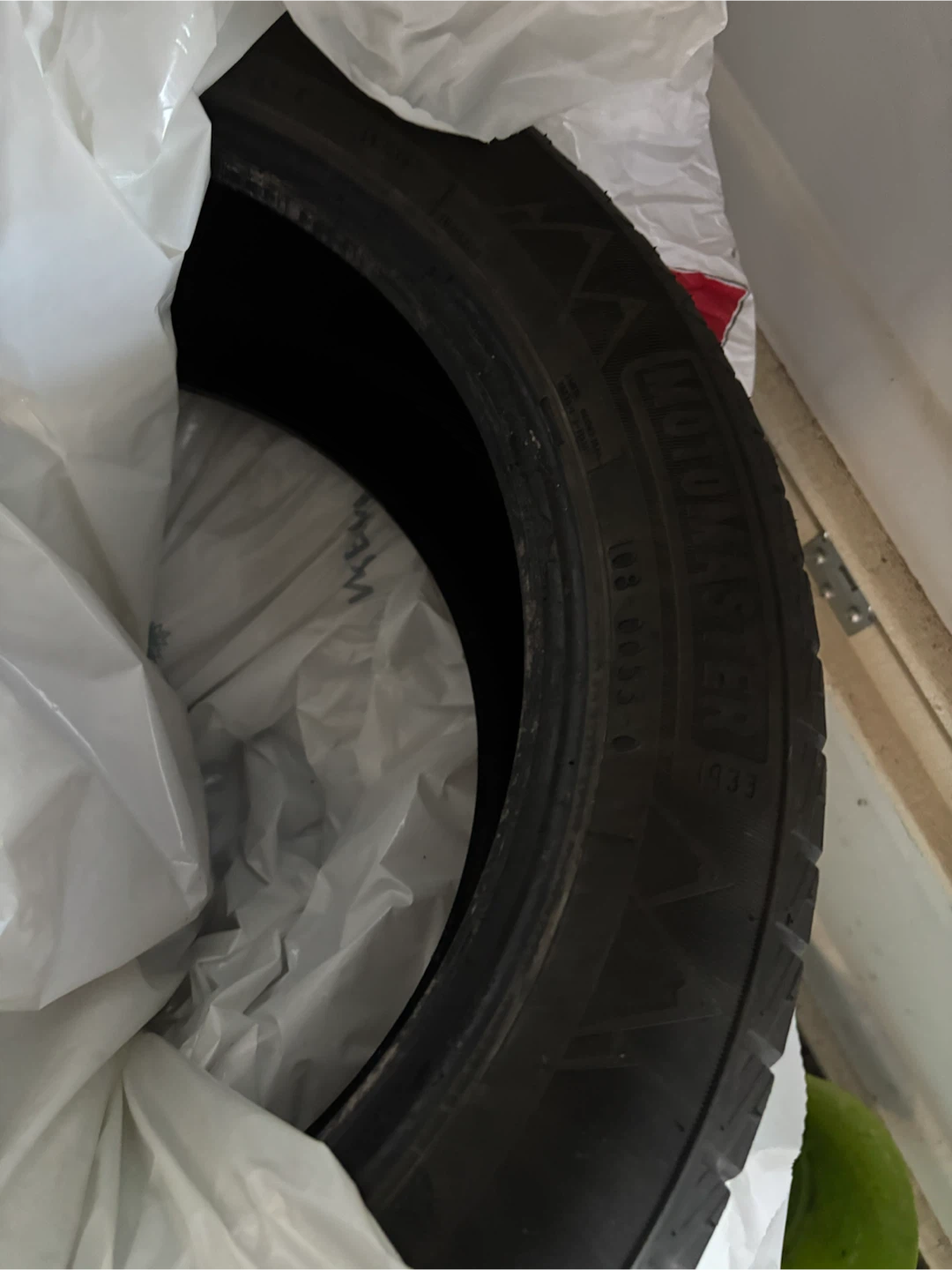 Tires - photo 2