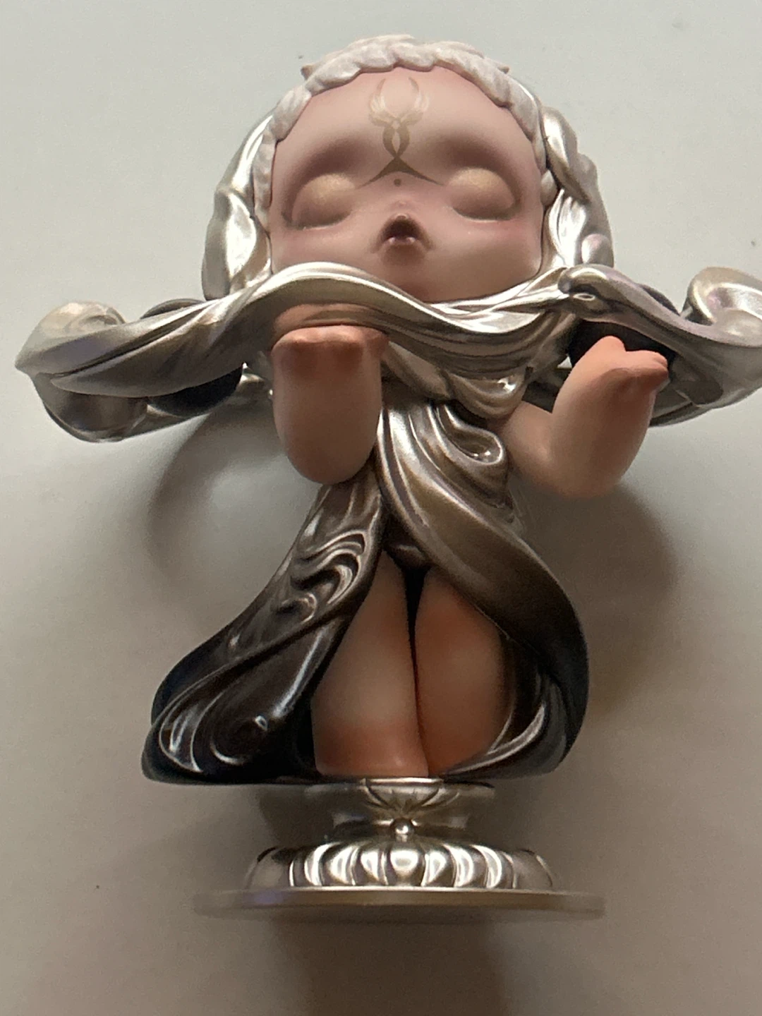 Skullpanda The Feast Begins “The Knife Rest” Figure - photo 3