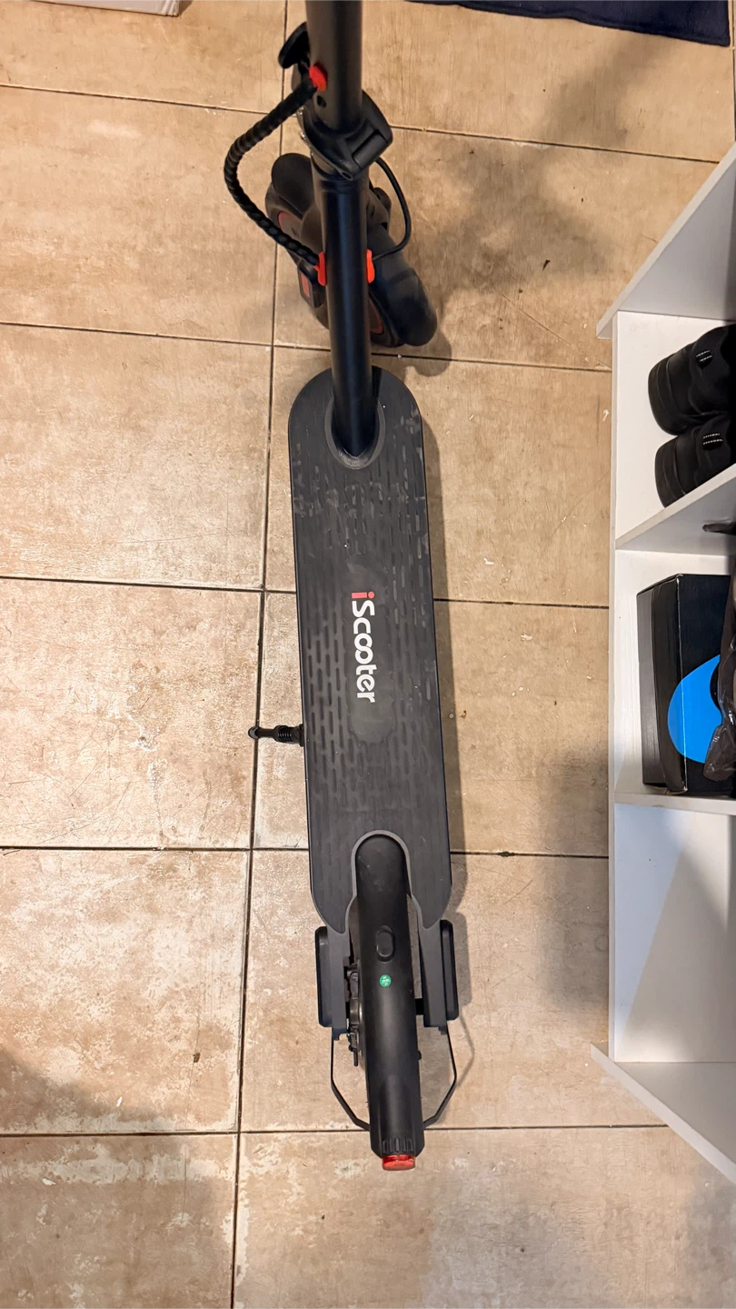 iScooter i8 Electric Scooter - photo 4