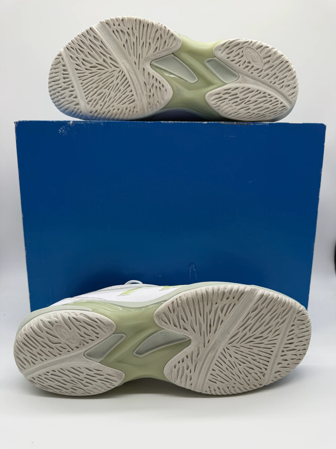 Asics Solution Swift FF 2 Women’s Court Tennis Shoes Size US 9,5 - photo 3