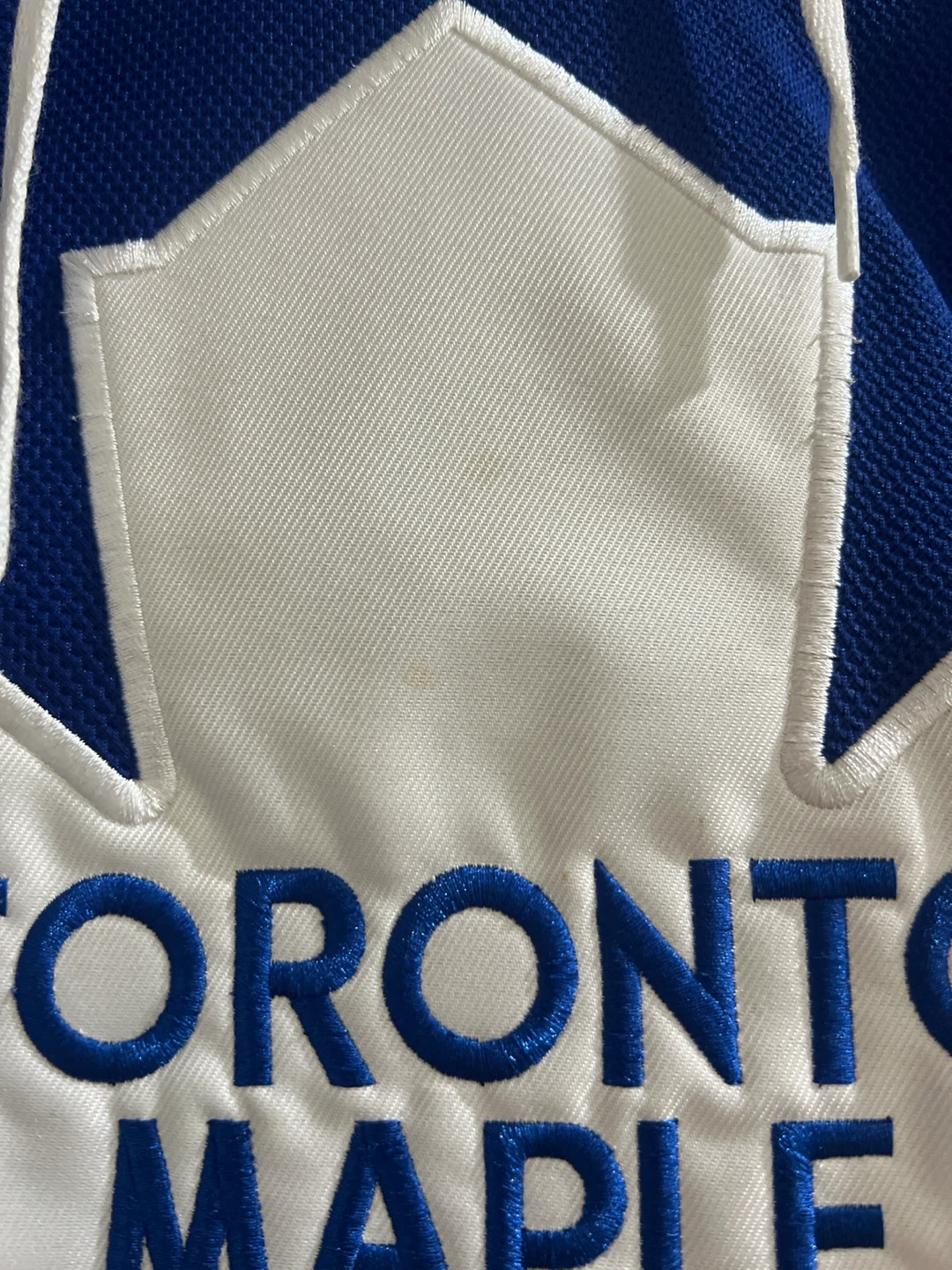 Maple Leaf Jersey - photo 2