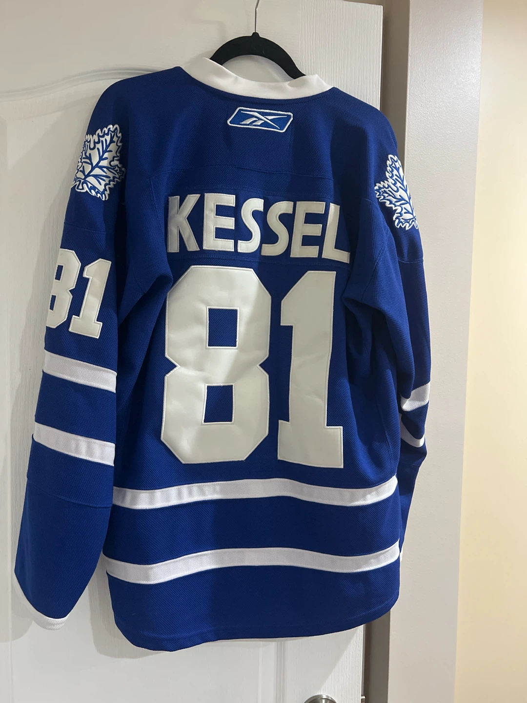 Maple Leaf Jersey - photo 3