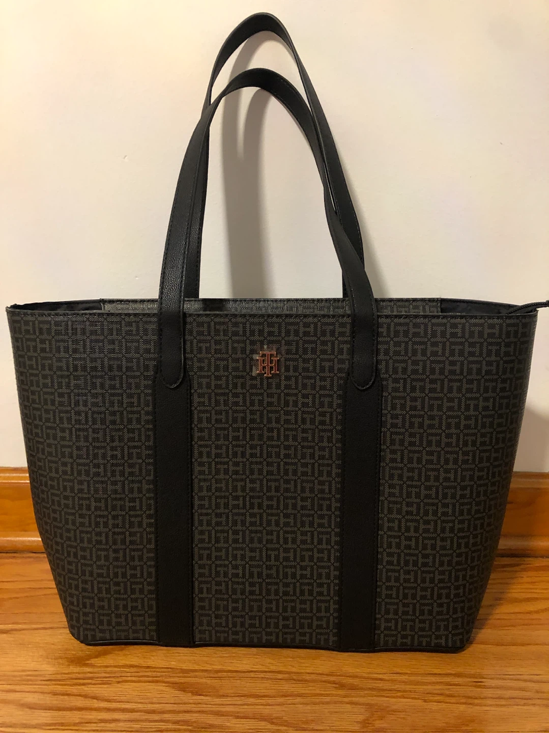 Tommy Hilfiger Tote Bag