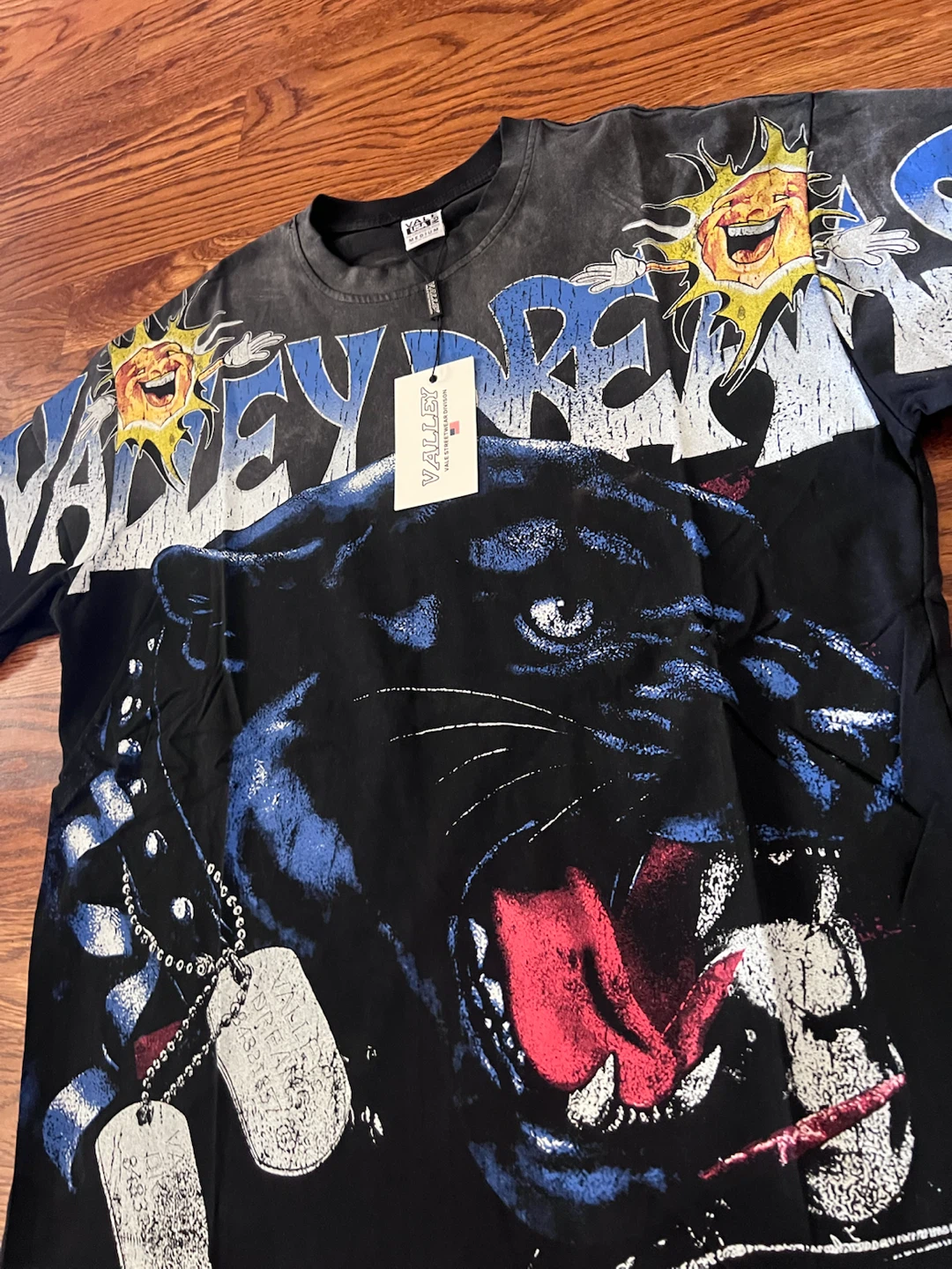 Vale Big Fury Graphics Tee (Size Medium) - photo 2