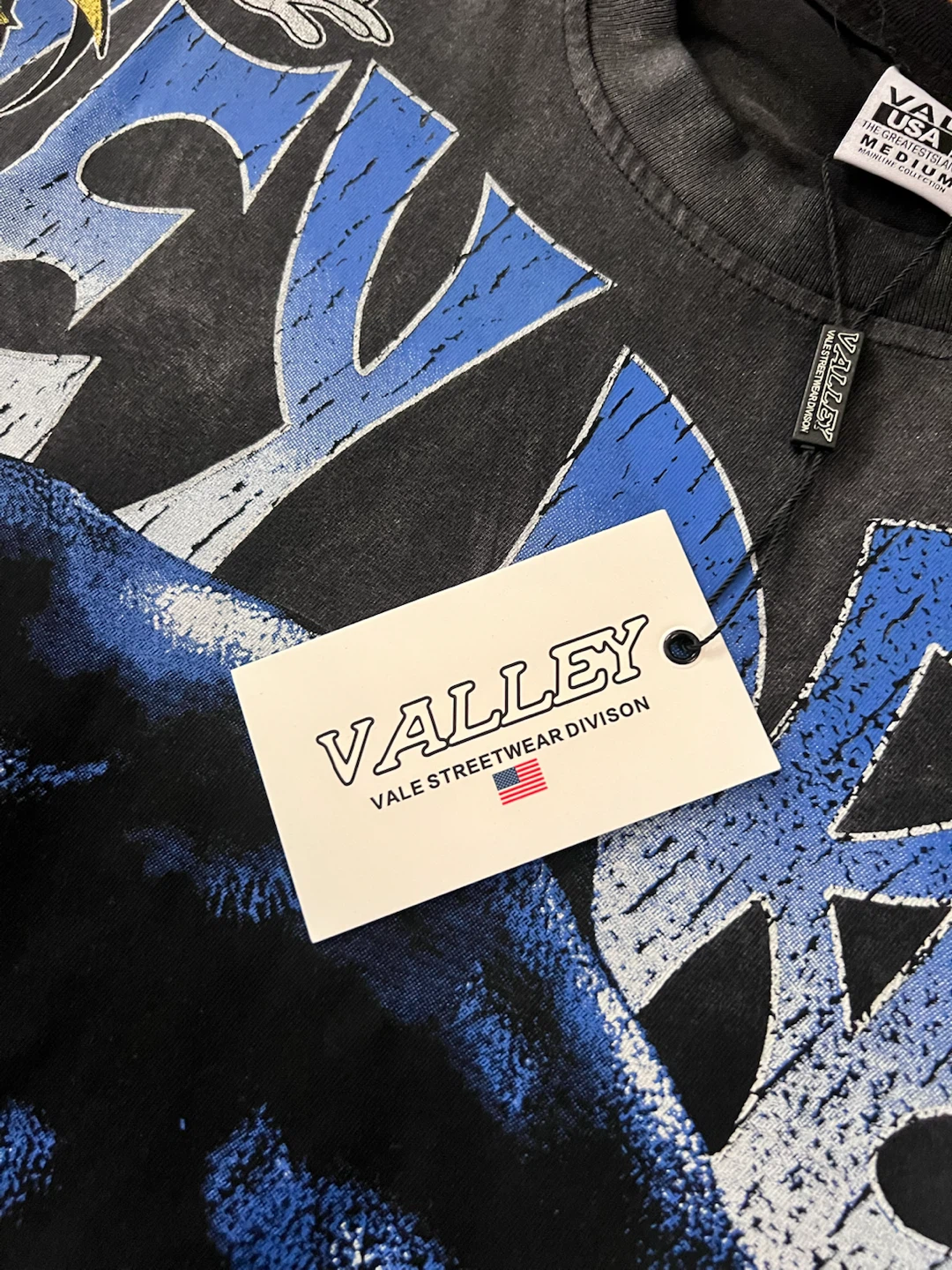 Vale Big Fury Graphics Tee (Size Medium) - photo 4
