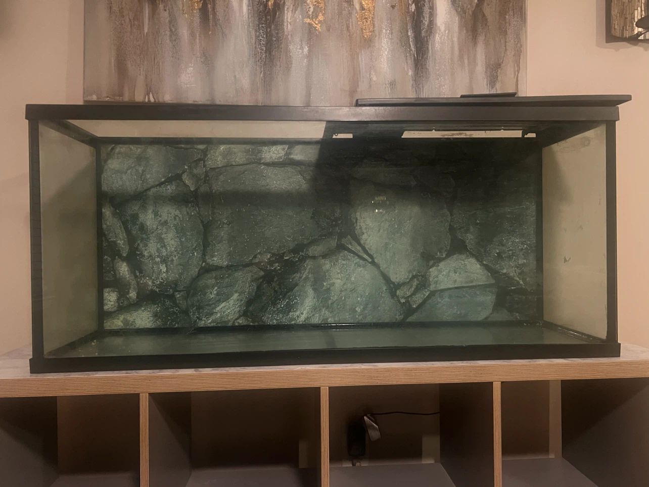 55 Gallon Large Aquarium Tank with Rock Background - photo 5