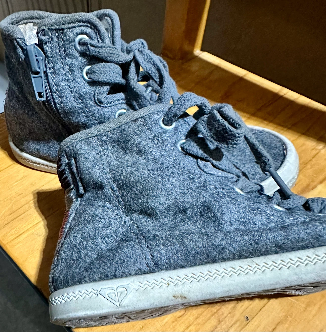 Roxy Kids High-Top Sneakers size 12 - photo 3