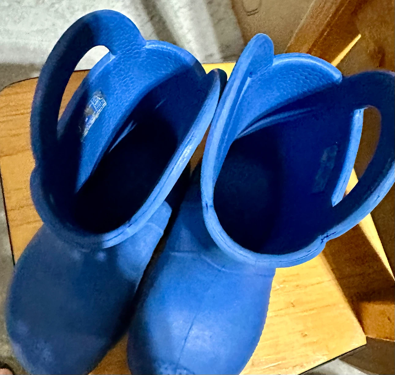 Crocs Blue Rain Boots Size 9 - photo 3