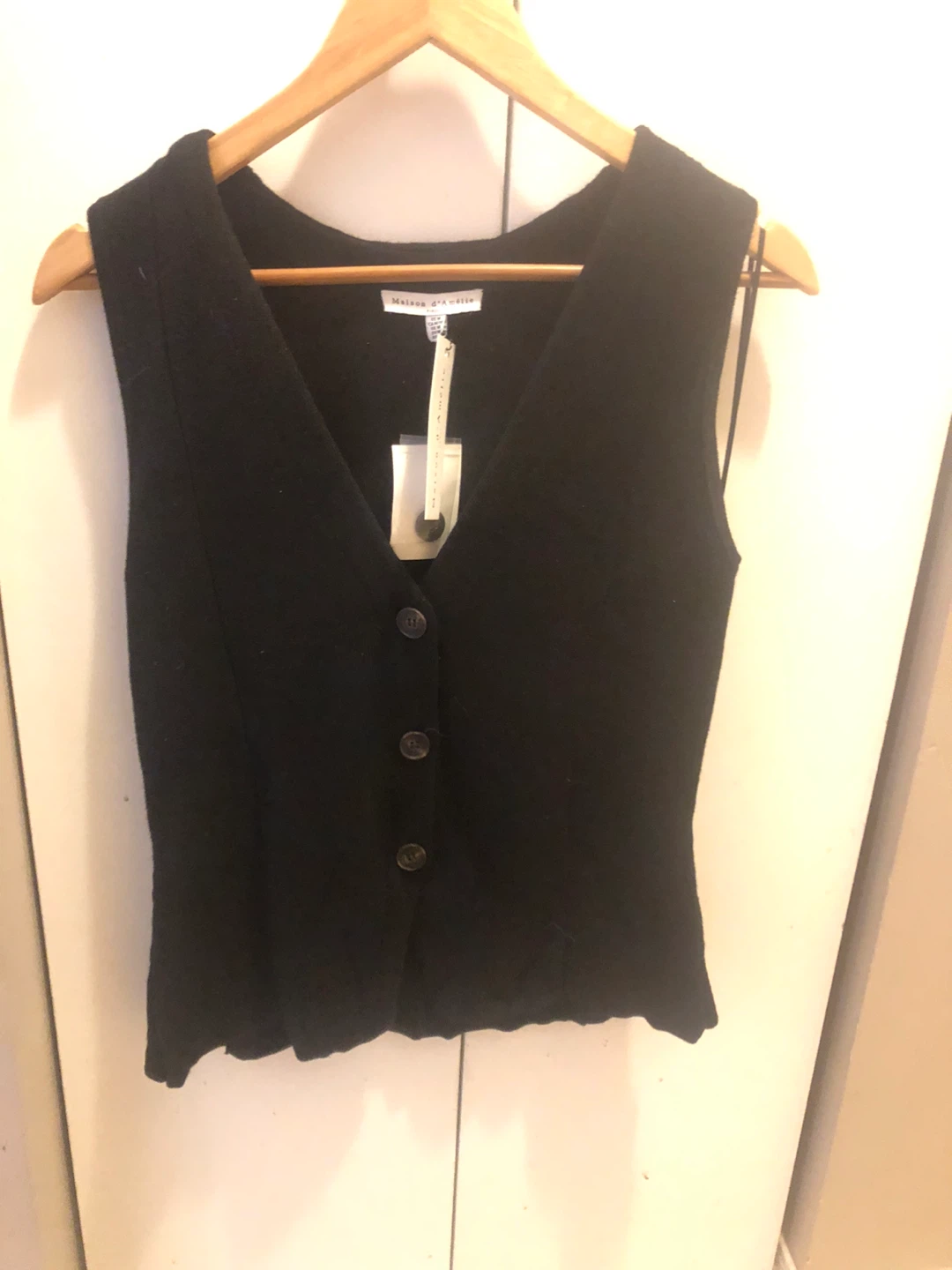NEW Maison d'Amélie Black Sleeveless Button-Up Top