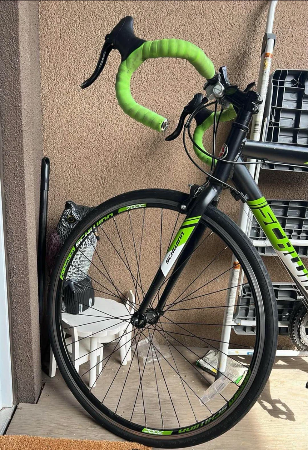 Schwinn Volare 1300 Road Bike, 700C, Medium Frame - photo 2