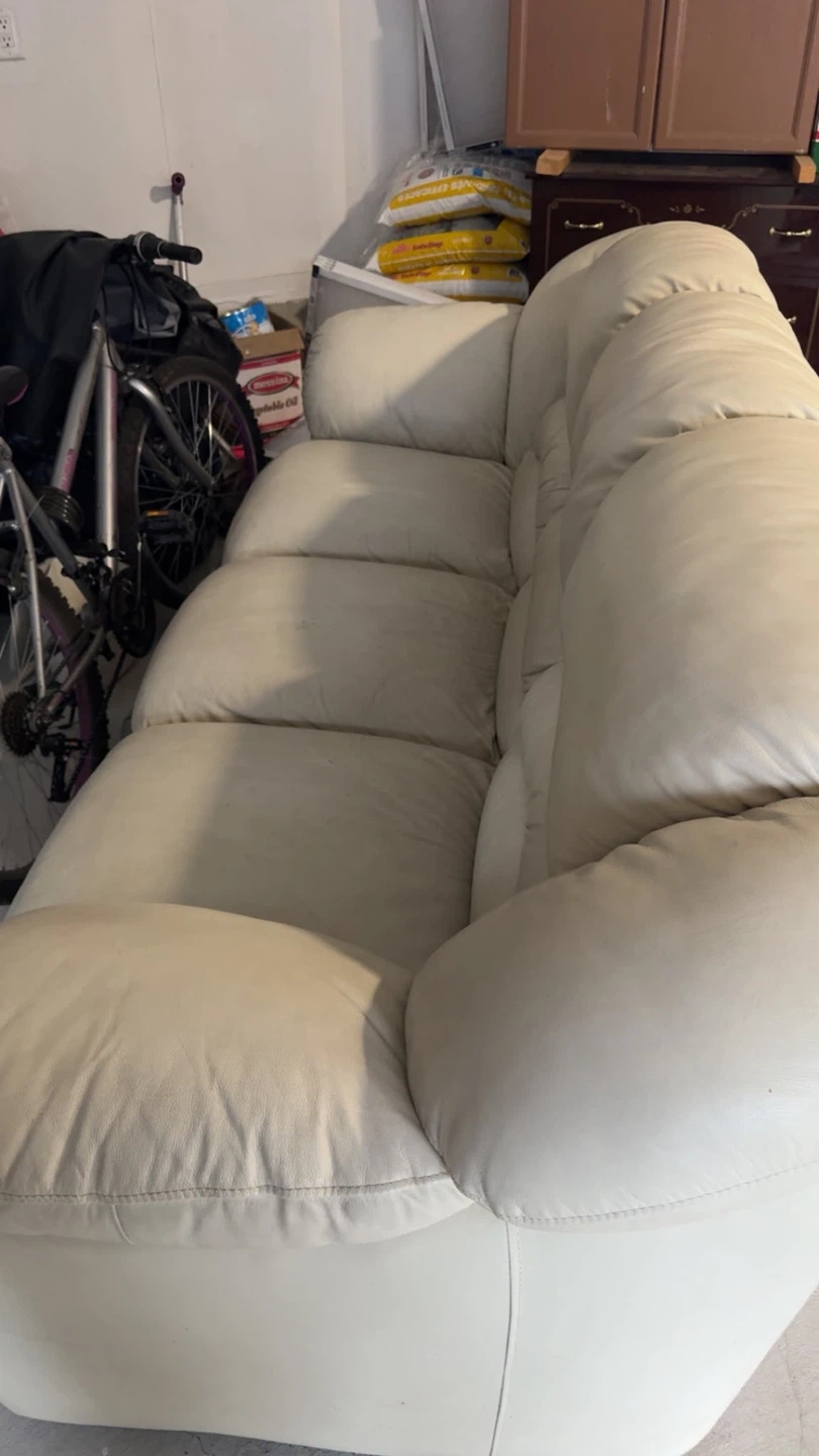 Cream coloured sofa - photo 3