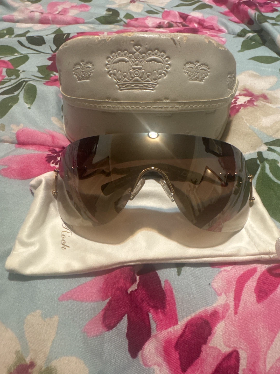 Christian Audigier Sunglasses with Case - photo 2