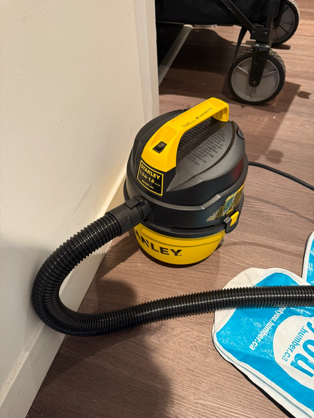 Wet and dry vacuum