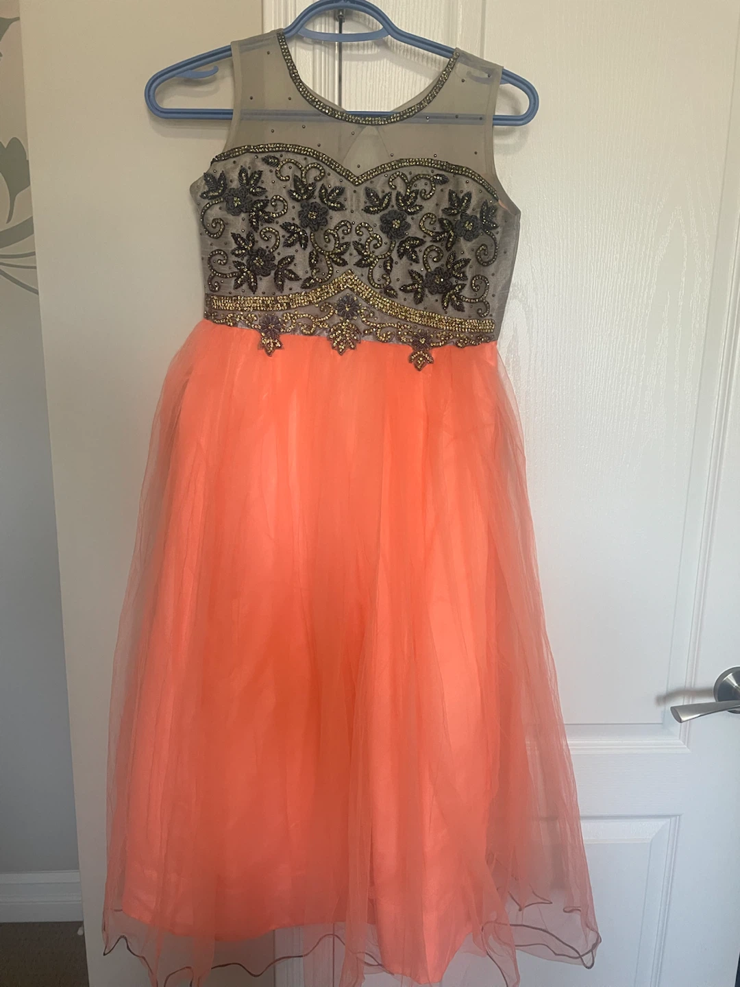 Girls' Formal Dress - photo 4