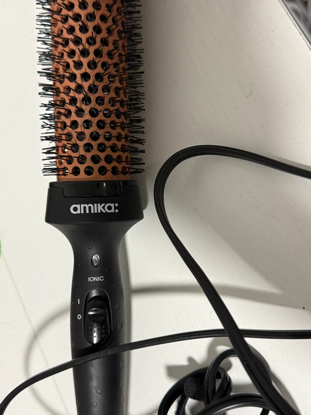 Amika Blowout Babe Thermal Round Brush - photo 2