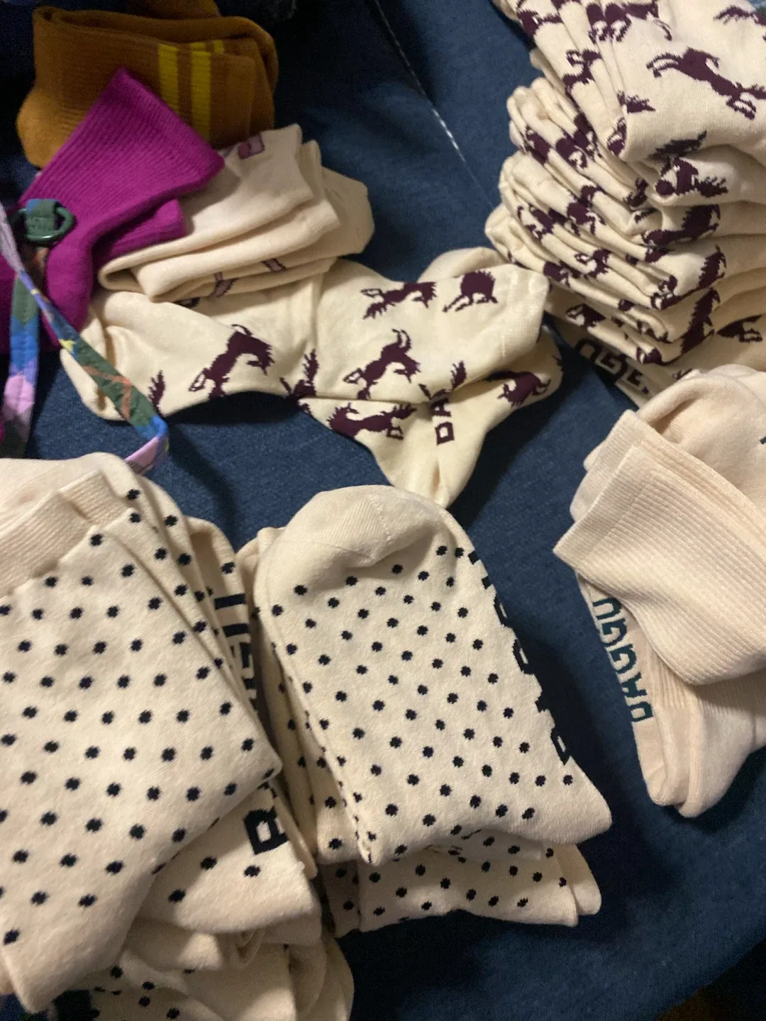 BAGGU Plush Stuffed Animal Toy with Socks - photo 4