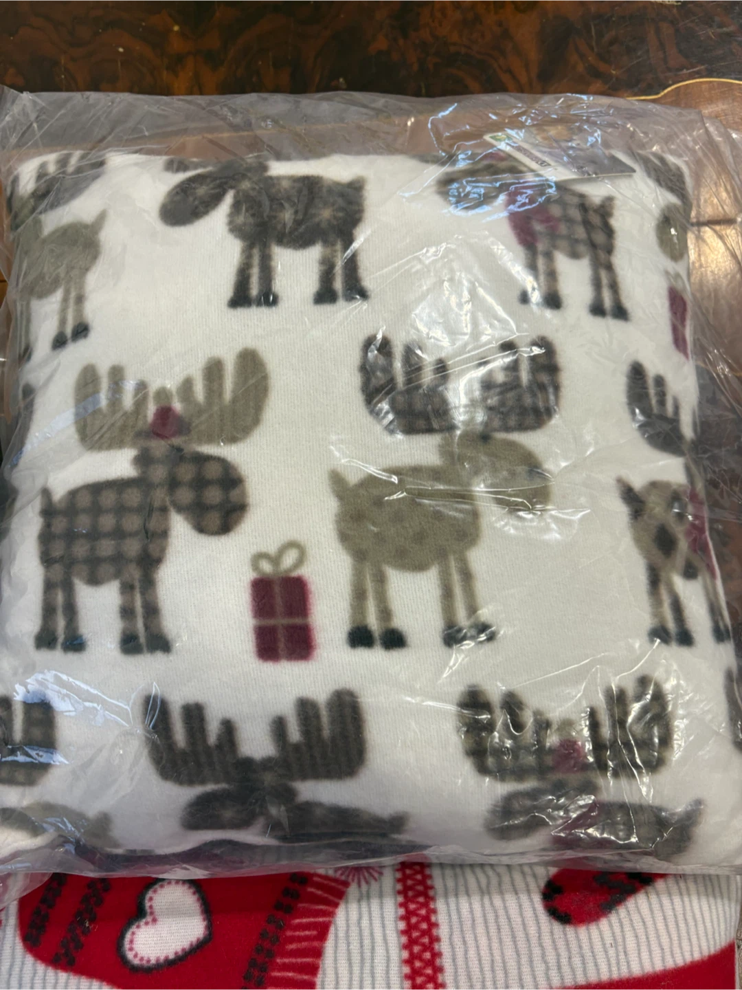 Two Christmas Throw Pillows - photo 3