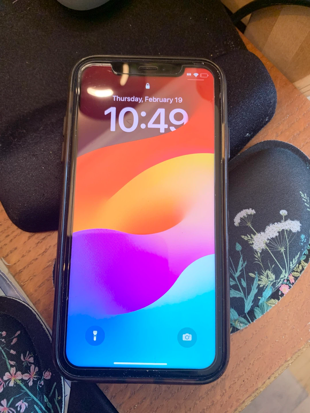 iPhone XR Black 64GB Unlocked with box
