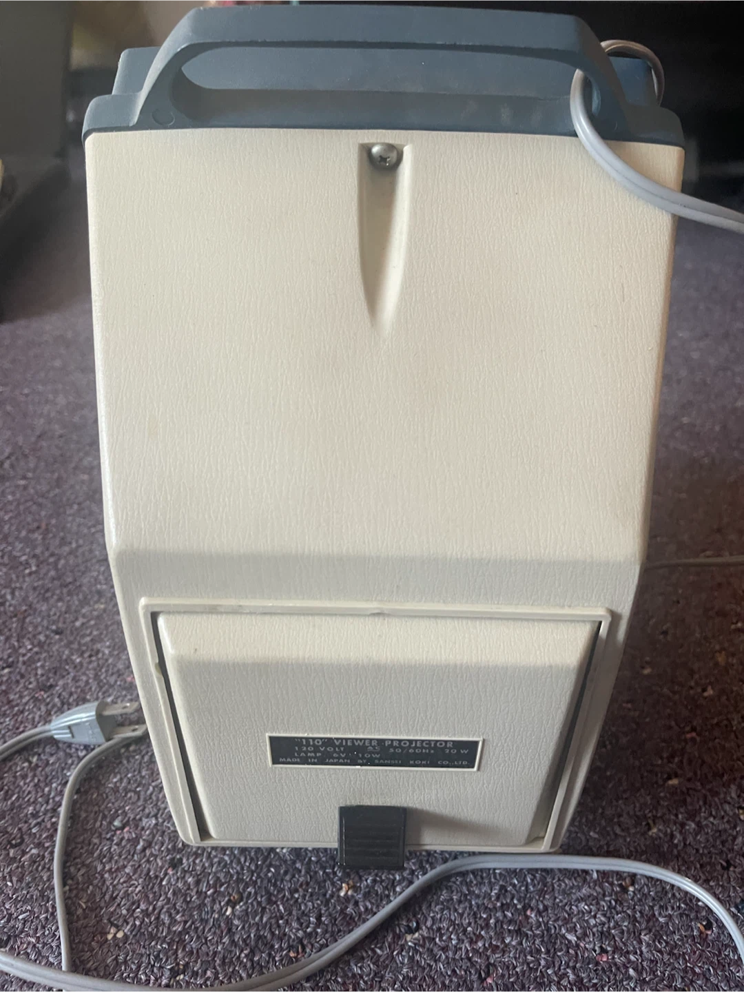 Suntek 110 Viewer Projector - photo 2