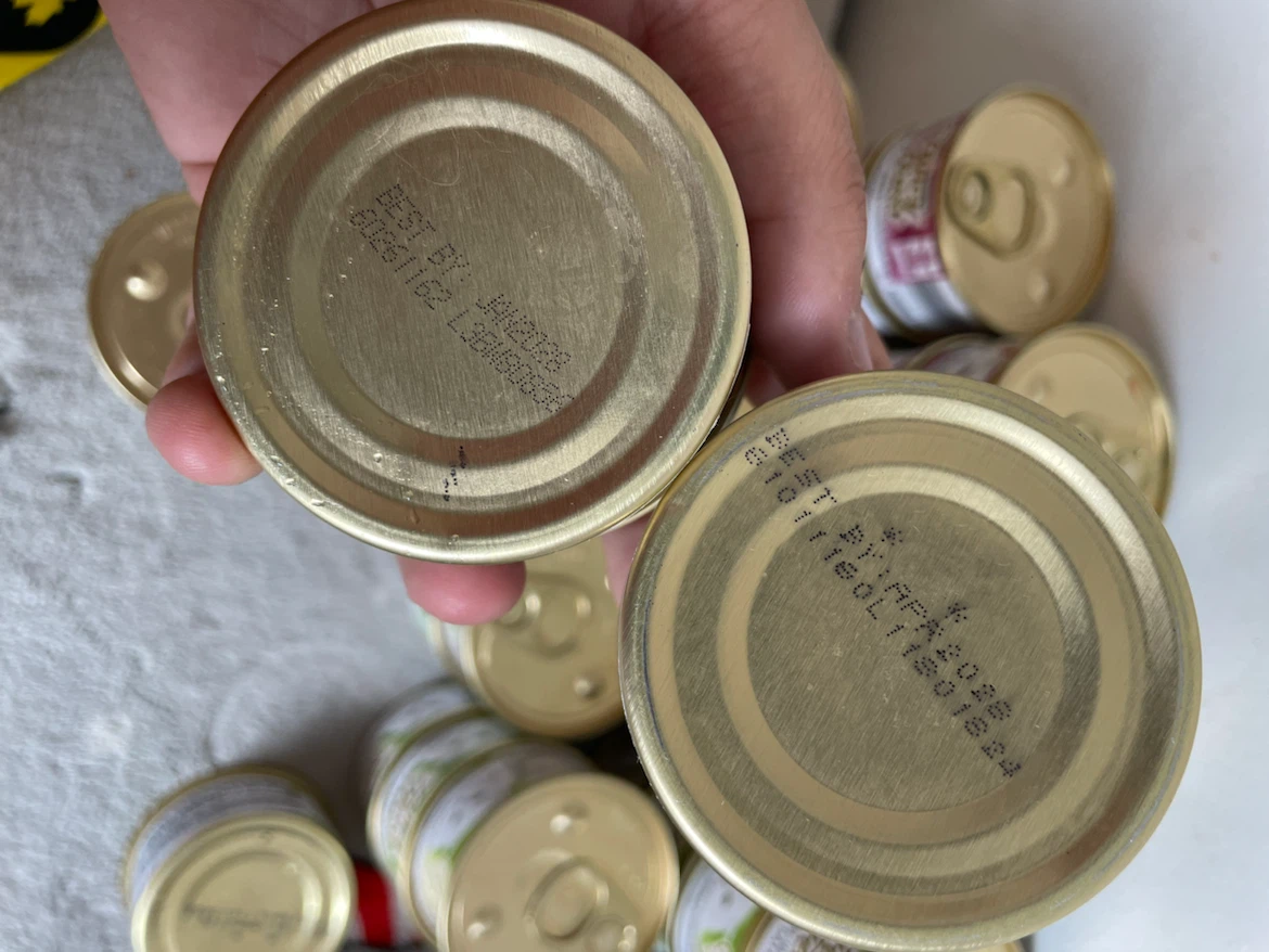 Fancy Feast Wet Cat Food Lot-Pate Beef & Turkey - photo 3
